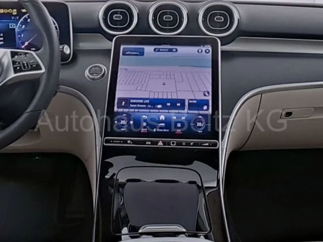 Mercedes-Benz C 180 AVANTGARDE Sedan