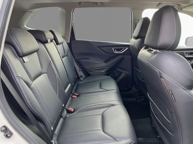 Subaru Forester Premium e-Boxer e-Boxer