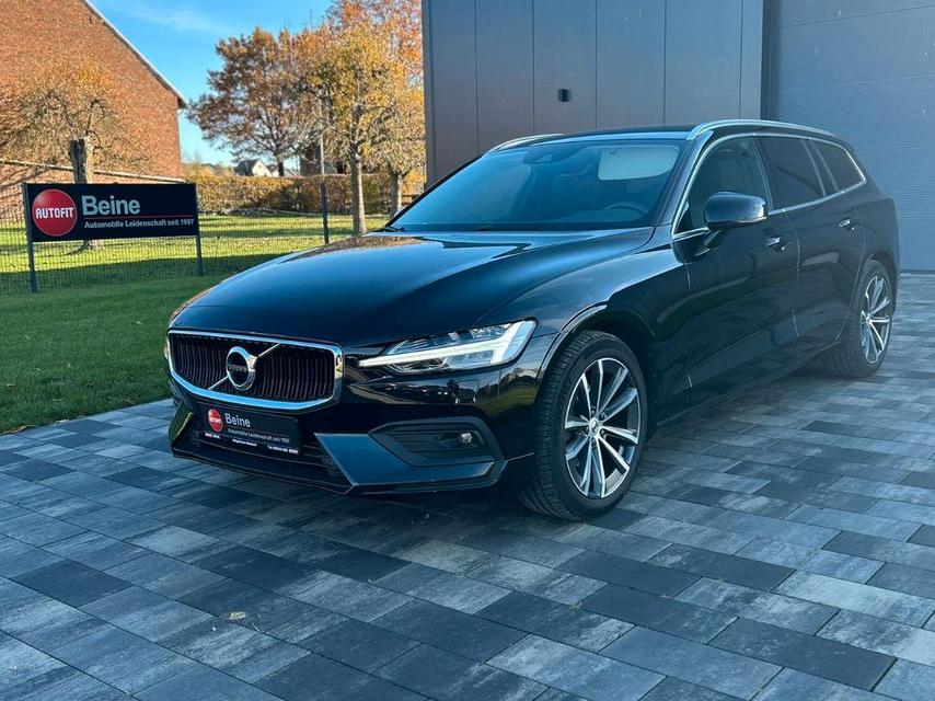 Volvo V60 Momentum