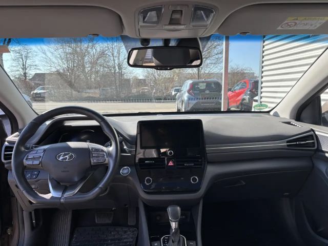 Hyundai Ioniq Hybrid Premium