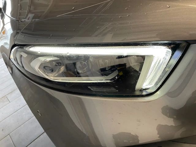 Mercedes-Benz A 250 A 250 e AMG Line