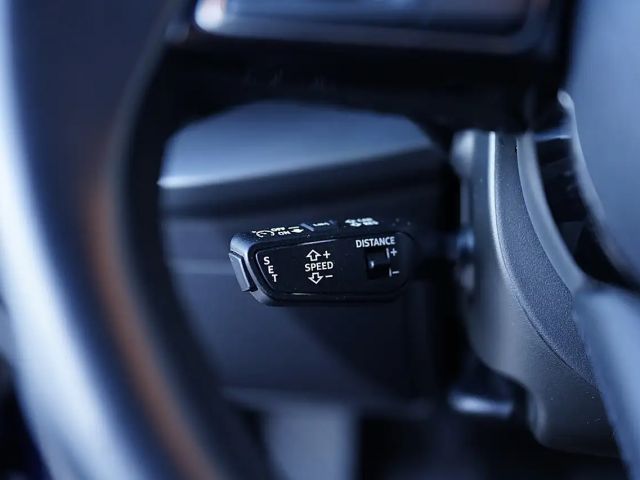 Audi A3 30 TDI Sedan