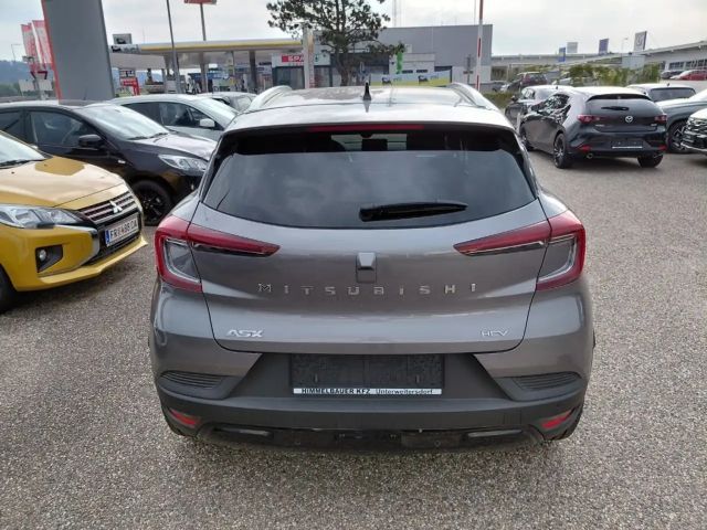 Mitsubishi ASX Invite