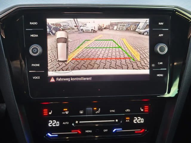 Volkswagen Passat 2.0 TDI Business DSG Variant