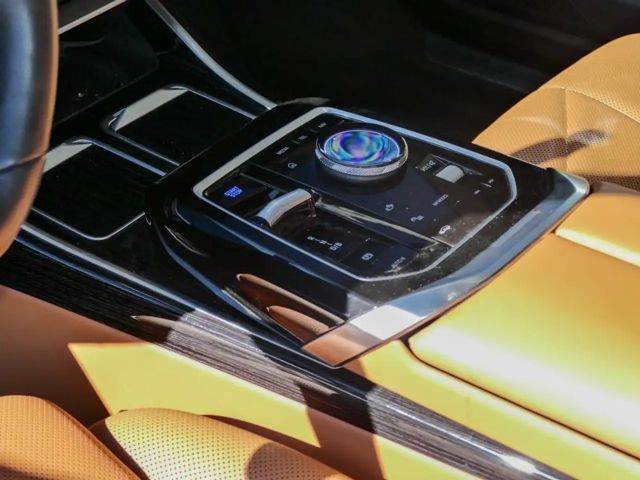 BMW i7 M-Sport Sedan