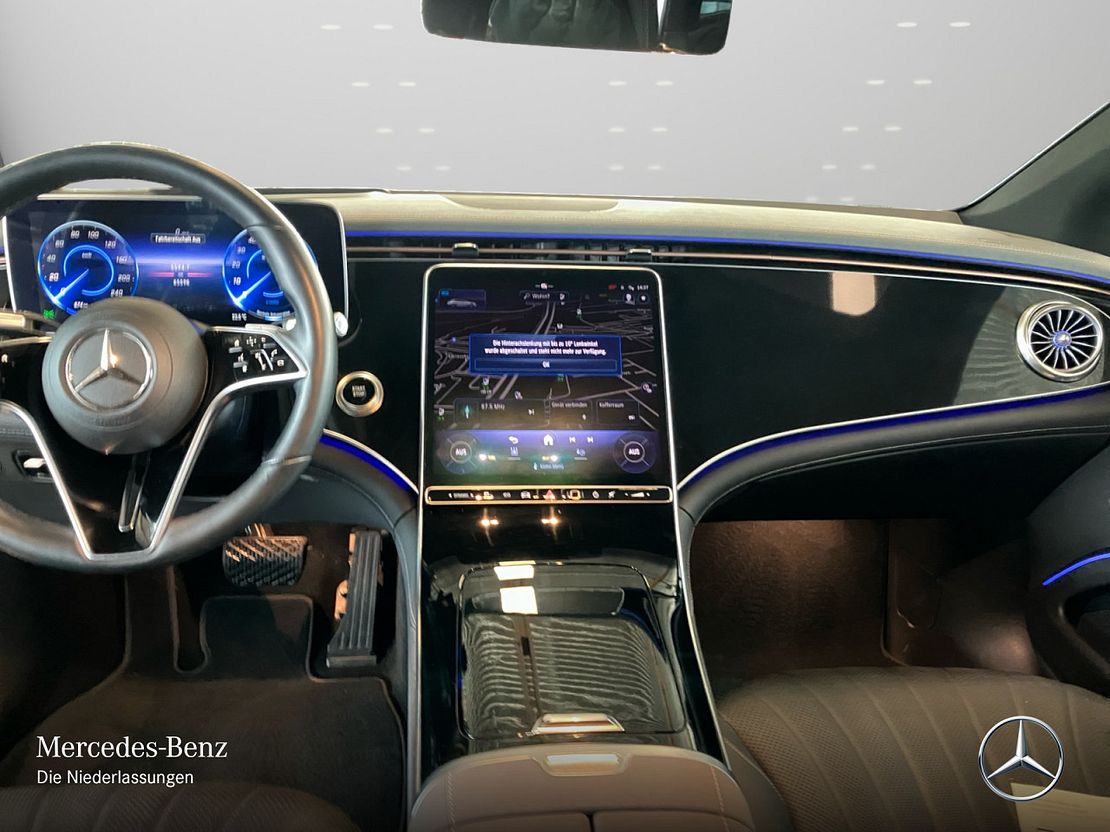 Mercedes-Benz EQS 450 Sedan