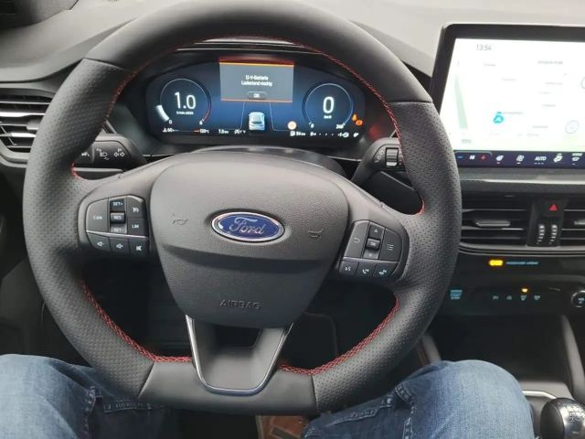 Ford Focus EcoBoost ST Line