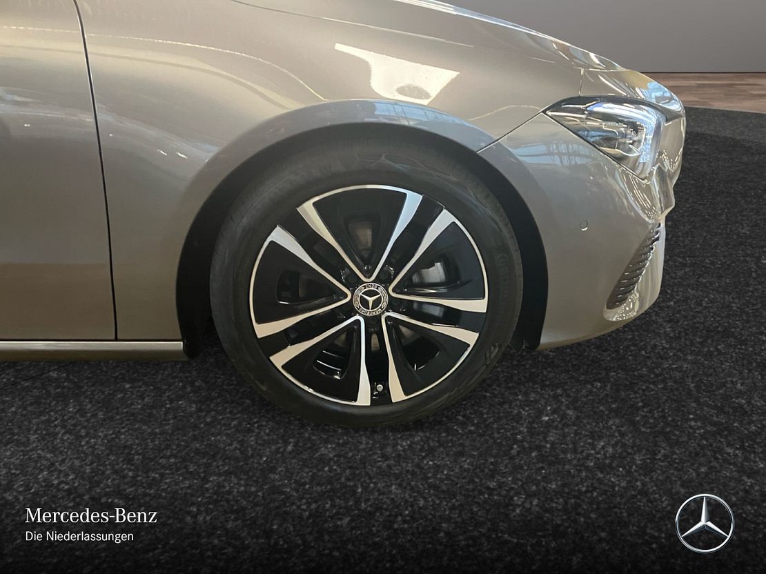 Mercedes-Benz CLA 200 CLA 200 d Shooting Brake