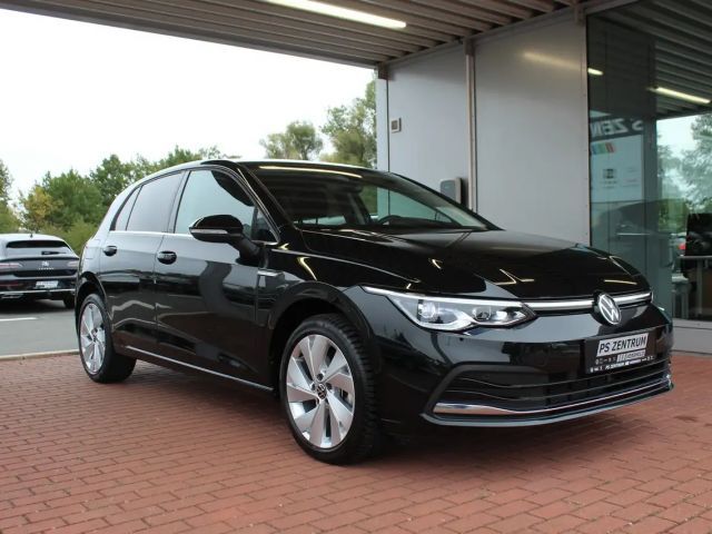 Volkswagen Golf 1.5 TSI Style