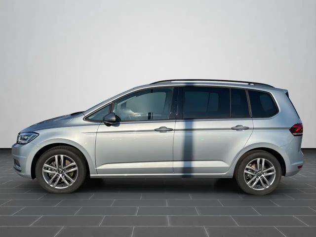 Volkswagen Touran 1.5 TSI DSG