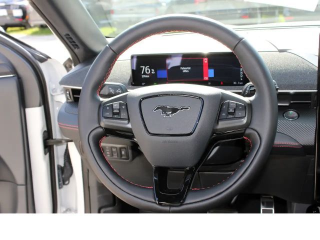 Ford Mustang Mach-E AWD
