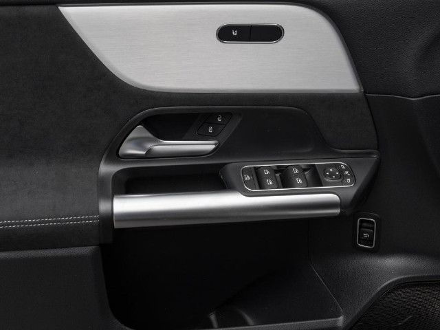 Mercedes-Benz GLA 250 4MATIC