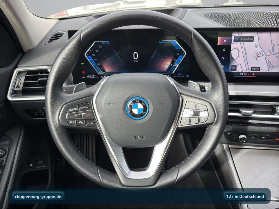 BMW 330 330e Touring