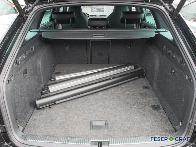 Skoda Superb 2.0 TDI Combi Sportline