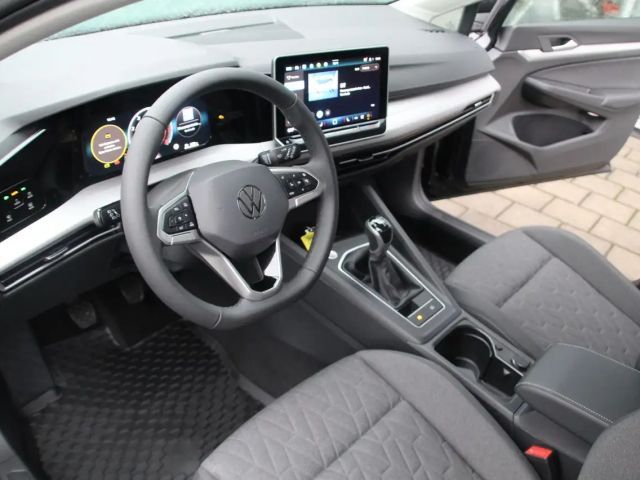 Volkswagen Golf 1.5 TSI Golf VIII Life