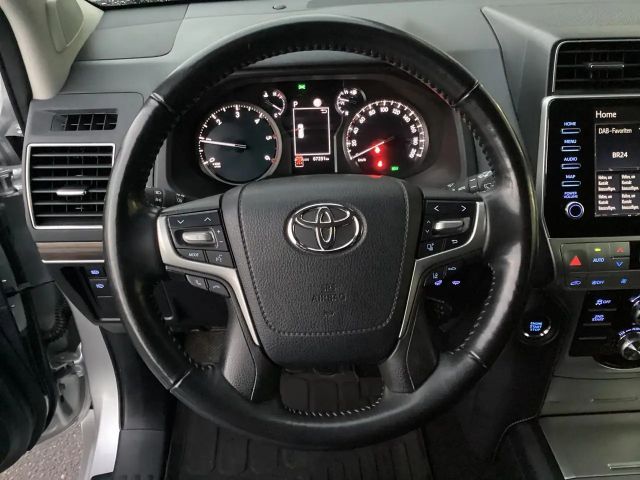 Toyota Land Cruiser 2.8 D-4D Executive