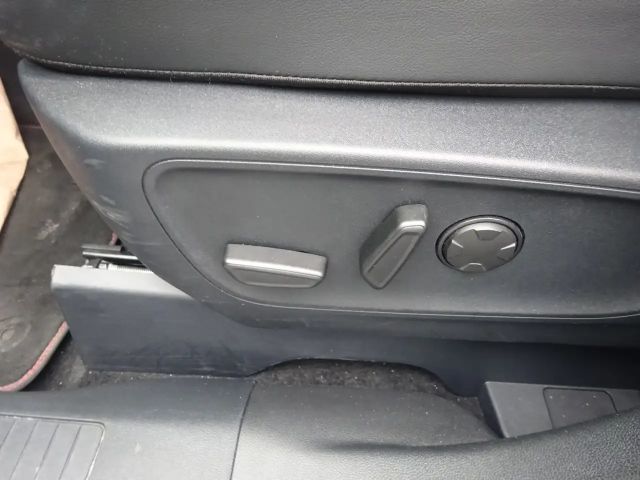 Ford Kuga AWD Hybrid ST Line X