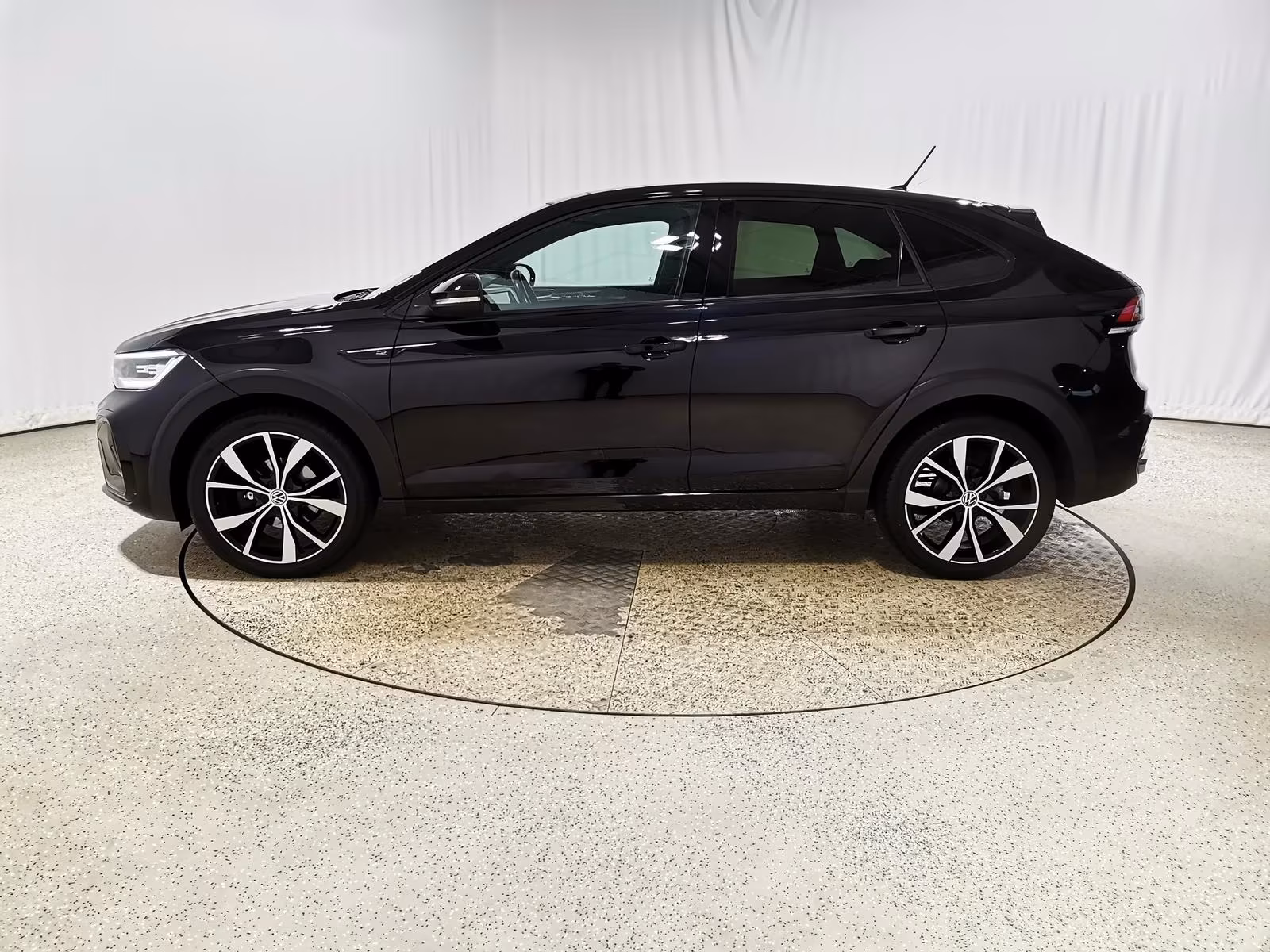 Volkswagen Taigo 1.5 TSI DSG R-Line