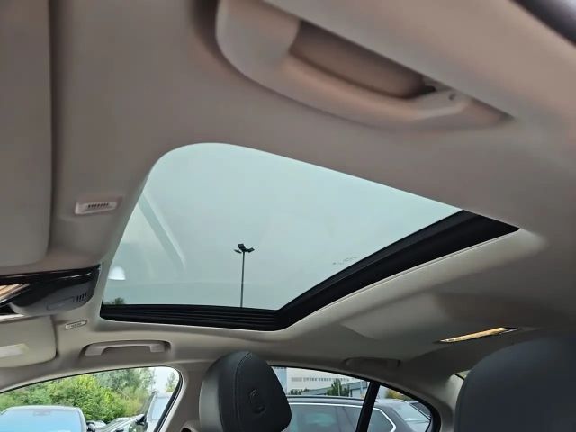 BMW 530 530d Business Line Sedan xDrive