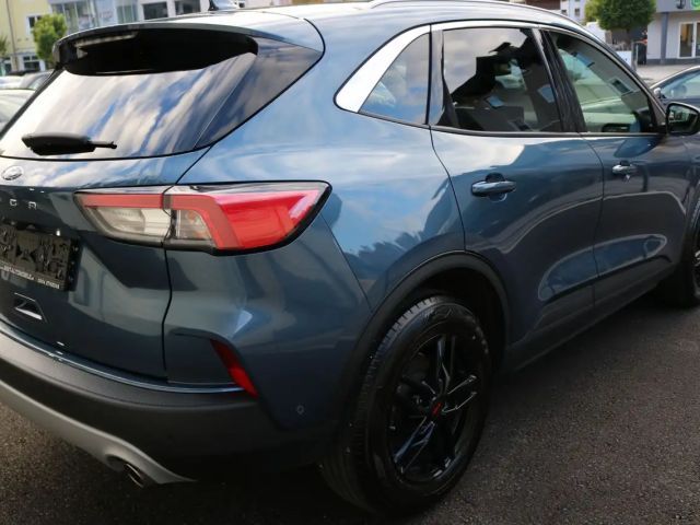 Ford Kuga AWD Titanium X