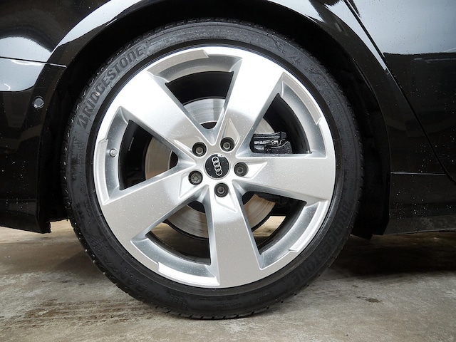 Audi S6 Quattro Sedan