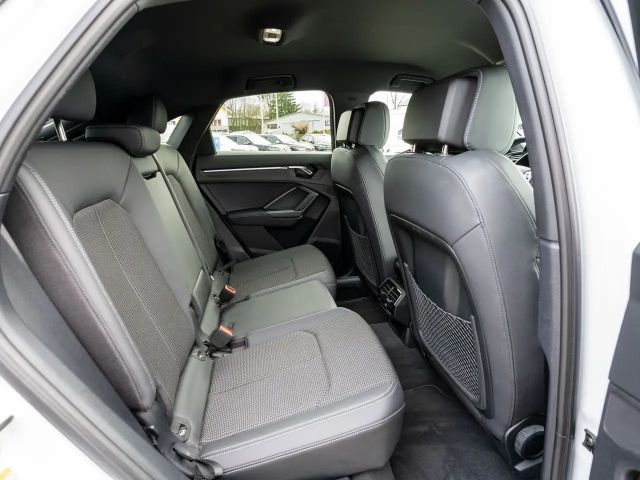 Audi Q3 45 TFSI S-Line