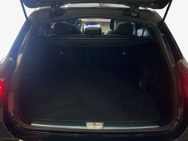 Mercedes-Benz E 220 E-Klasse