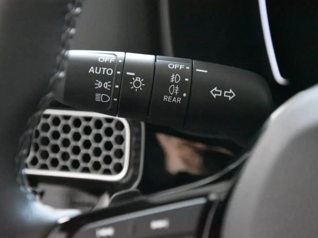 Honda Civic Elegance e:HEV