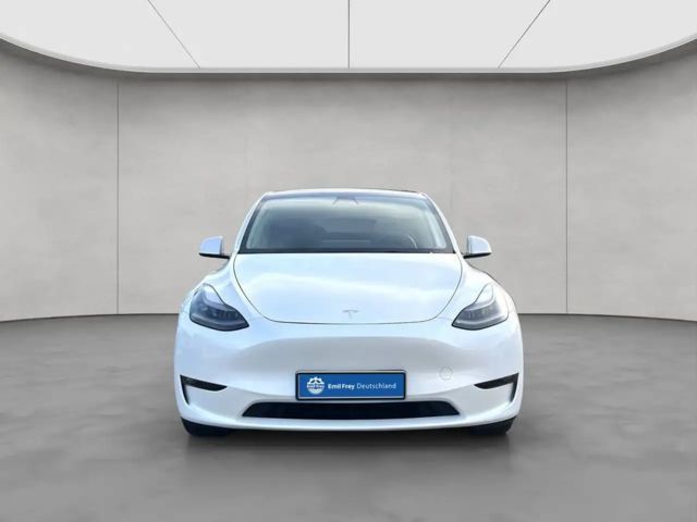 Tesla Model Y AWD Dual Motor Performance