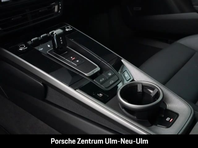 Porsche 992 Carrera Coupé