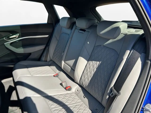 Audi Q8 e-tron 55 Quattro S-Line