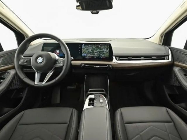 BMW 218 218d Active Tourer Sedan