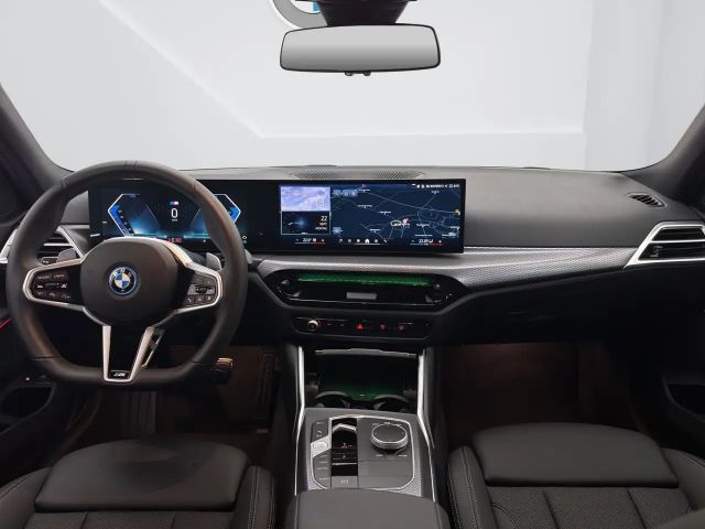 BMW 330 330e Touring xDrive