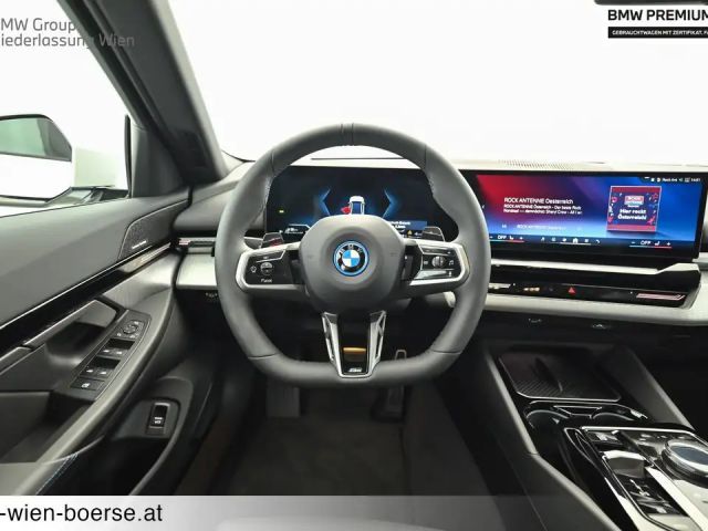 BMW 530 530e Sedan xDrive