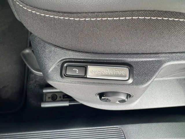 Volkswagen T-Roc 1.5 TSI DSG Style