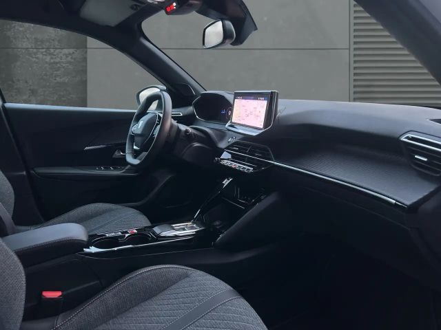 Peugeot E-2008 Allure Pack