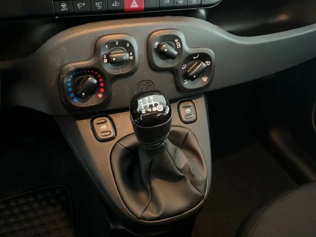 Fiat Panda 1.0 GSE /RADIO/KLIMA/PDC H/DAB