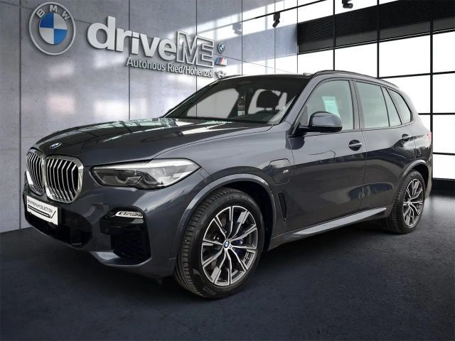 BMW X5 xDrive45e