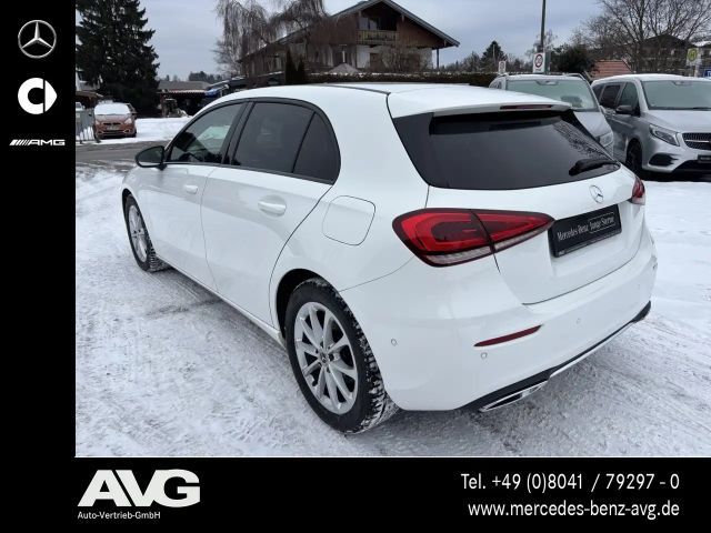 Mercedes-Benz A 200 Hatchback Progressive