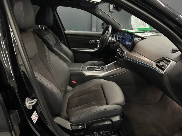 BMW 320 320d M-Sport Touring xDrive