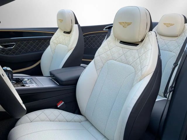 Bentley Continental GTC V8