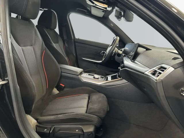 BMW 330 330i M-Sport Touring xDrive