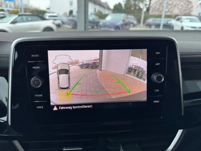 Volkswagen T-Roc 1.5 TSI DSG R-Line