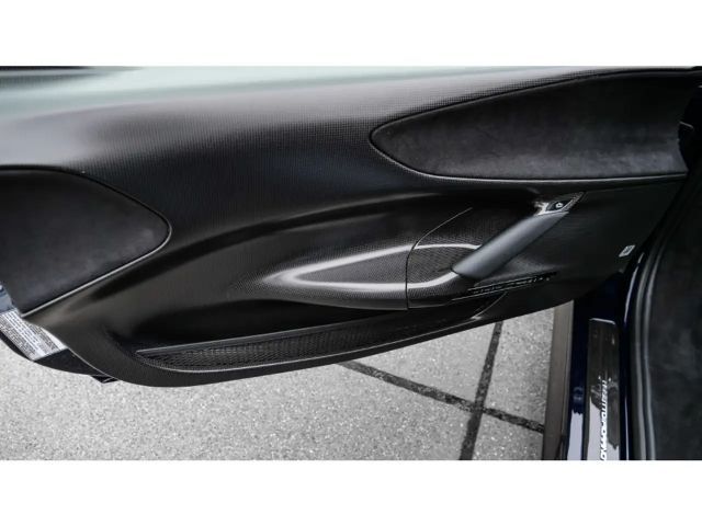 Ferrari SF90 Stradale