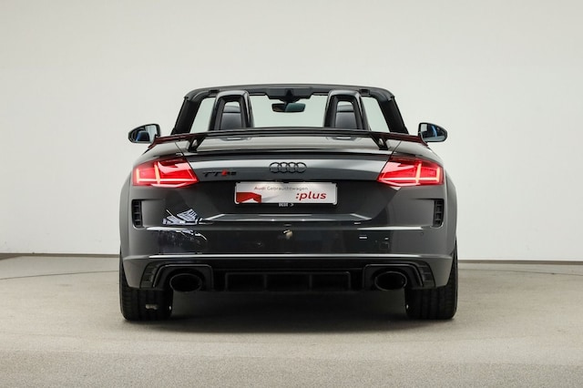 Audi TT RS Quattro Roadster S-Tronic