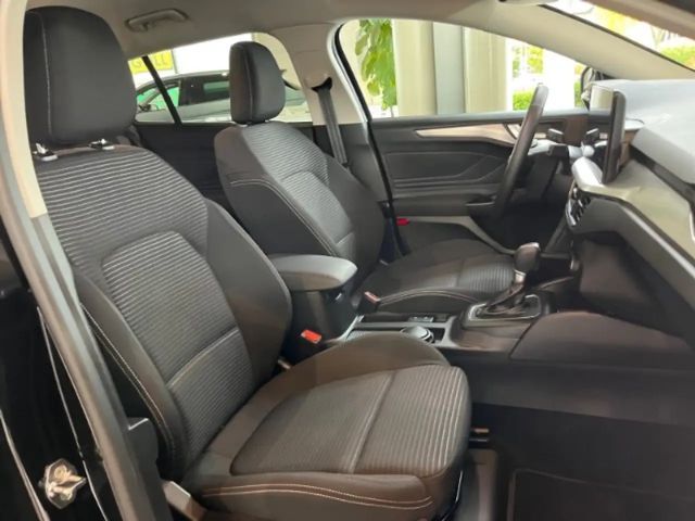 Ford Focus Titanium Wagon