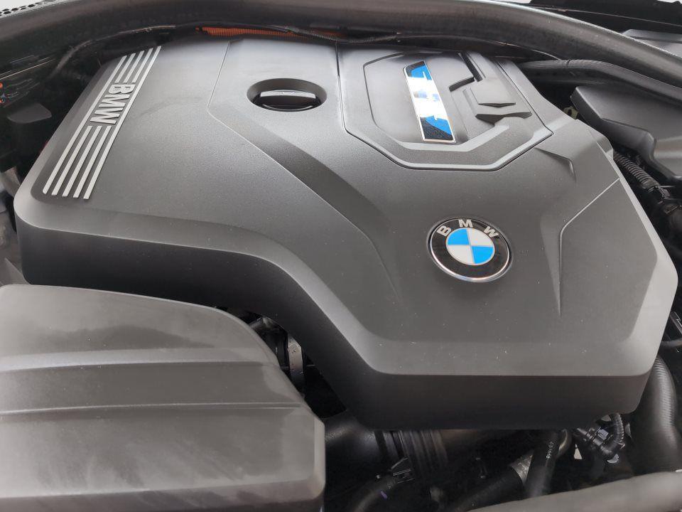 BMW 330 330e Touring xDrive