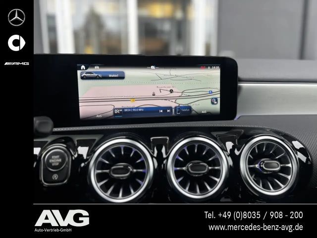 Mercedes-Benz A 180 A 180 Special Edition AHK LED Distr Night RF-Kam