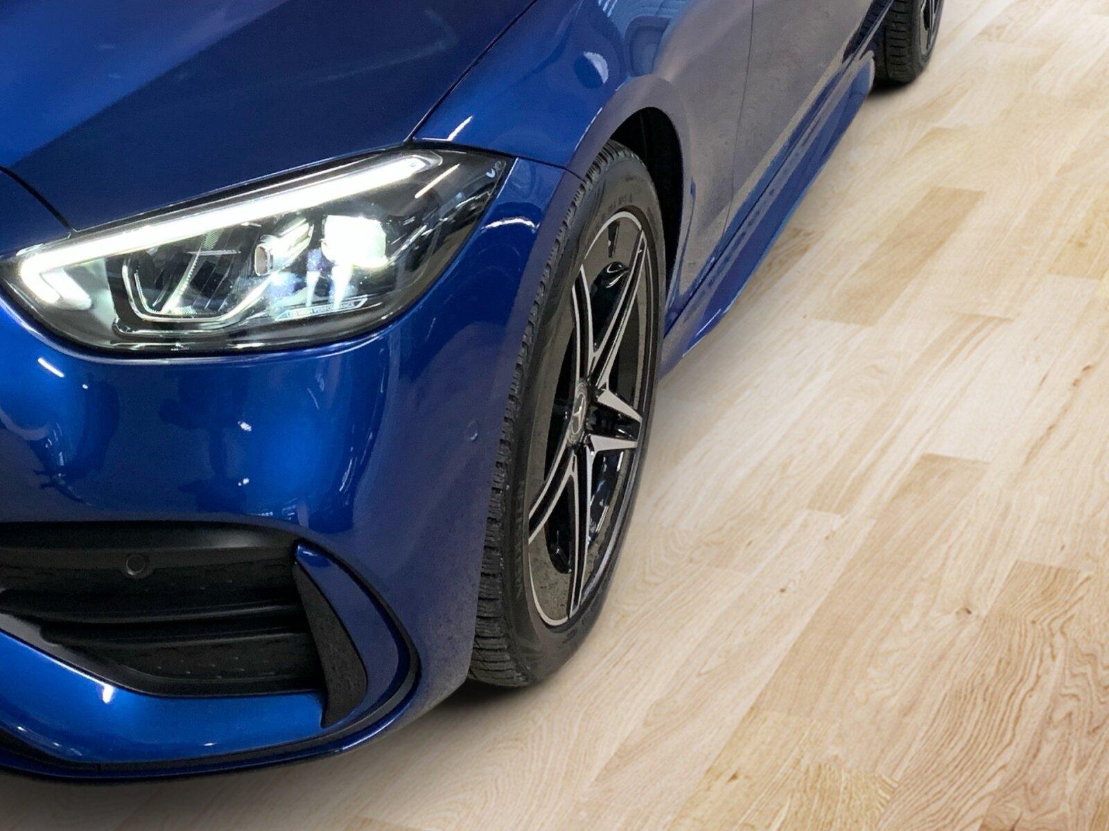 Mercedes-Benz C 220 AMG Line C 220 d Sedan