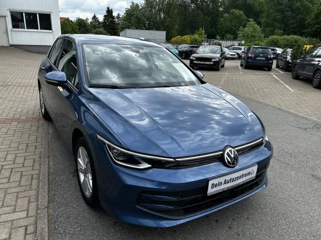 Volkswagen Golf 1.5 eTSI DSG Life